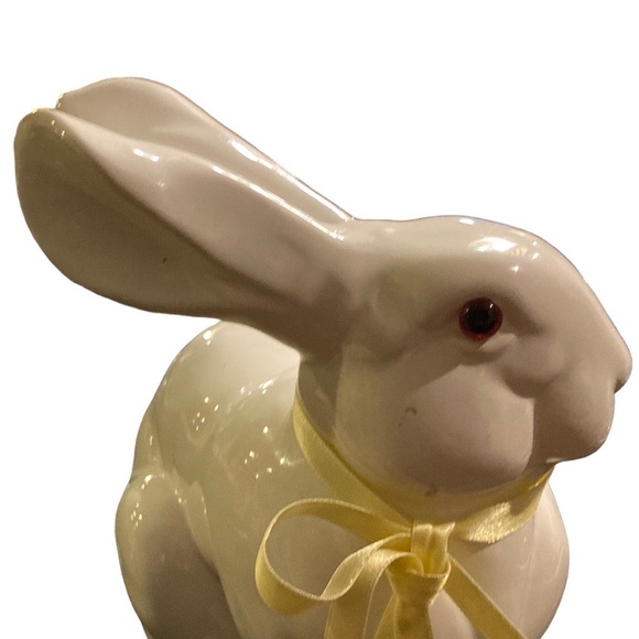 Dept 56 White Glass Rabbit with Red Eyes. Easter - Picture 7 of 7